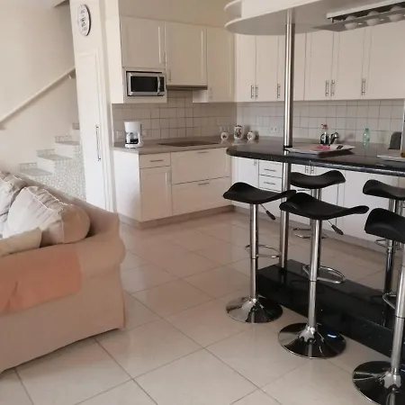 Casa Clover Вилла *