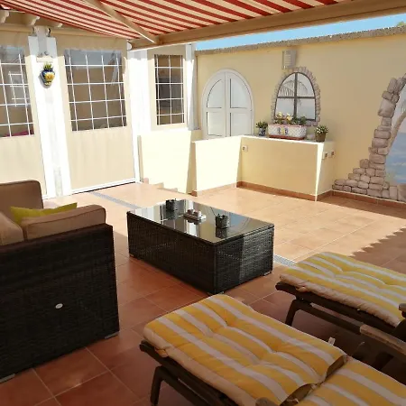 Casa Clover Вилла *